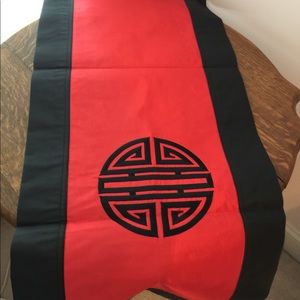 Red and black table runner
